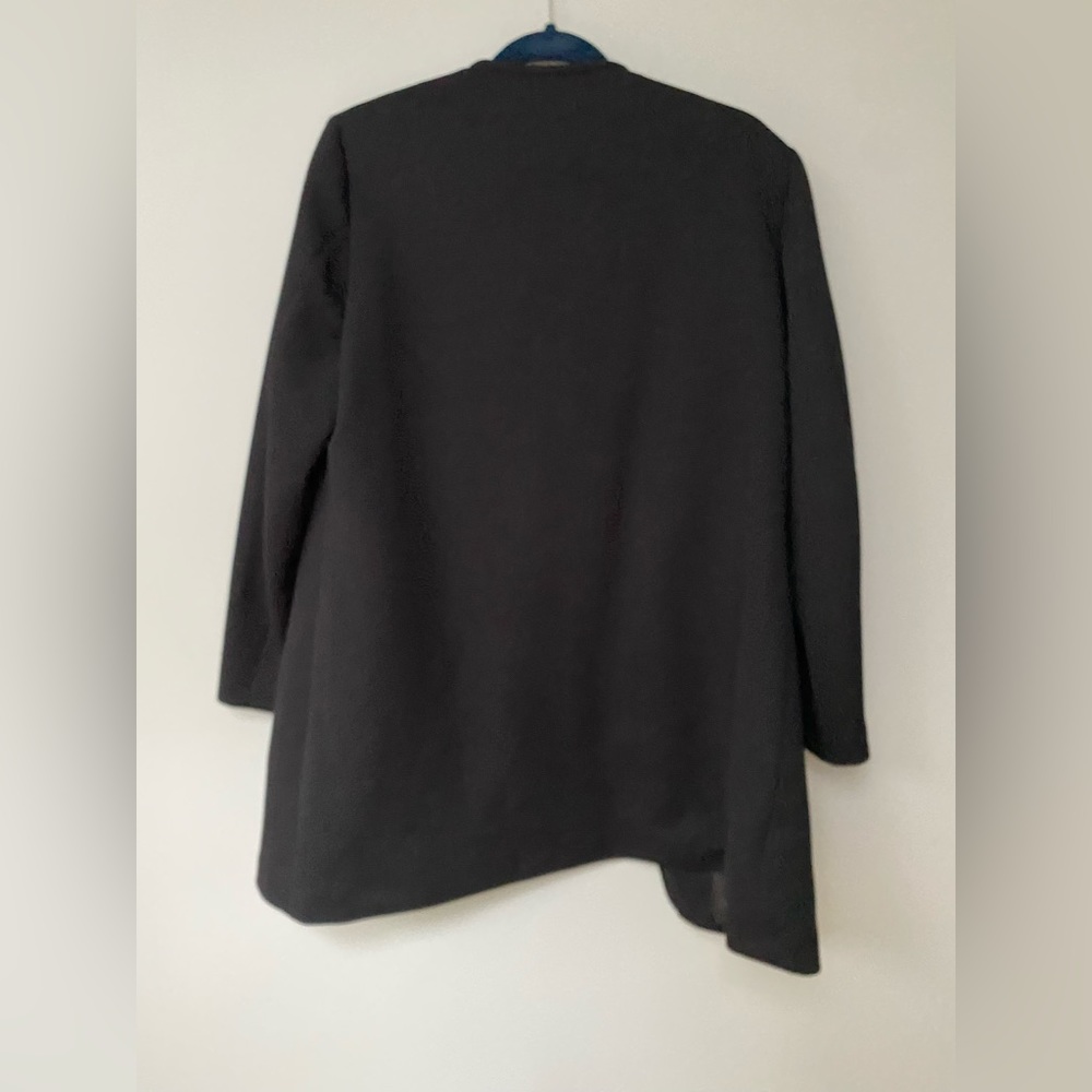 H&M Open front blazer/jacket. Worn twice. - Picture 2 of 3